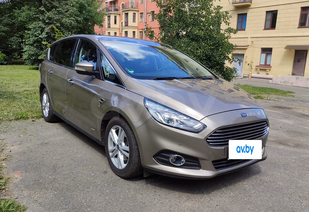 Ford S-MAX фото 2