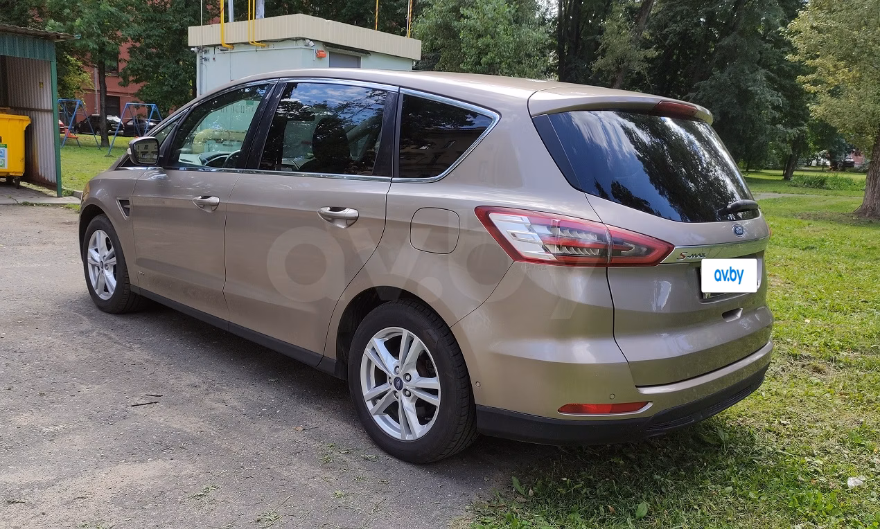 Ford S-MAX фото 4