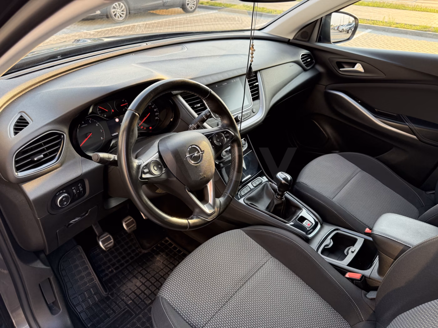 Opel Grandland X фото 18