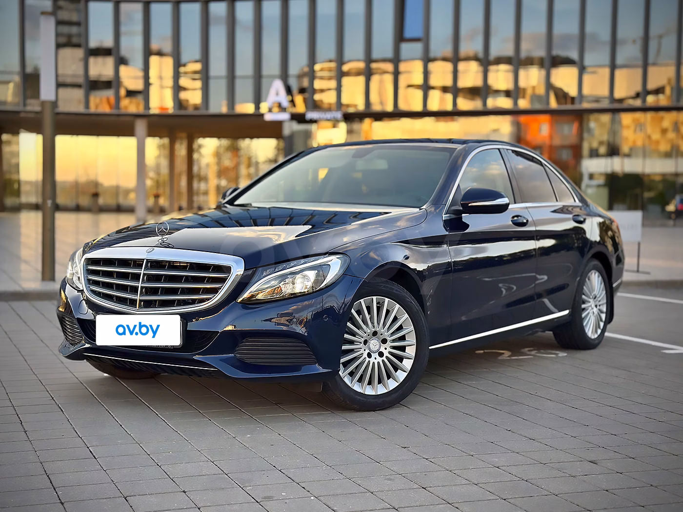 Mercedes-Benz C-Класс фото 2