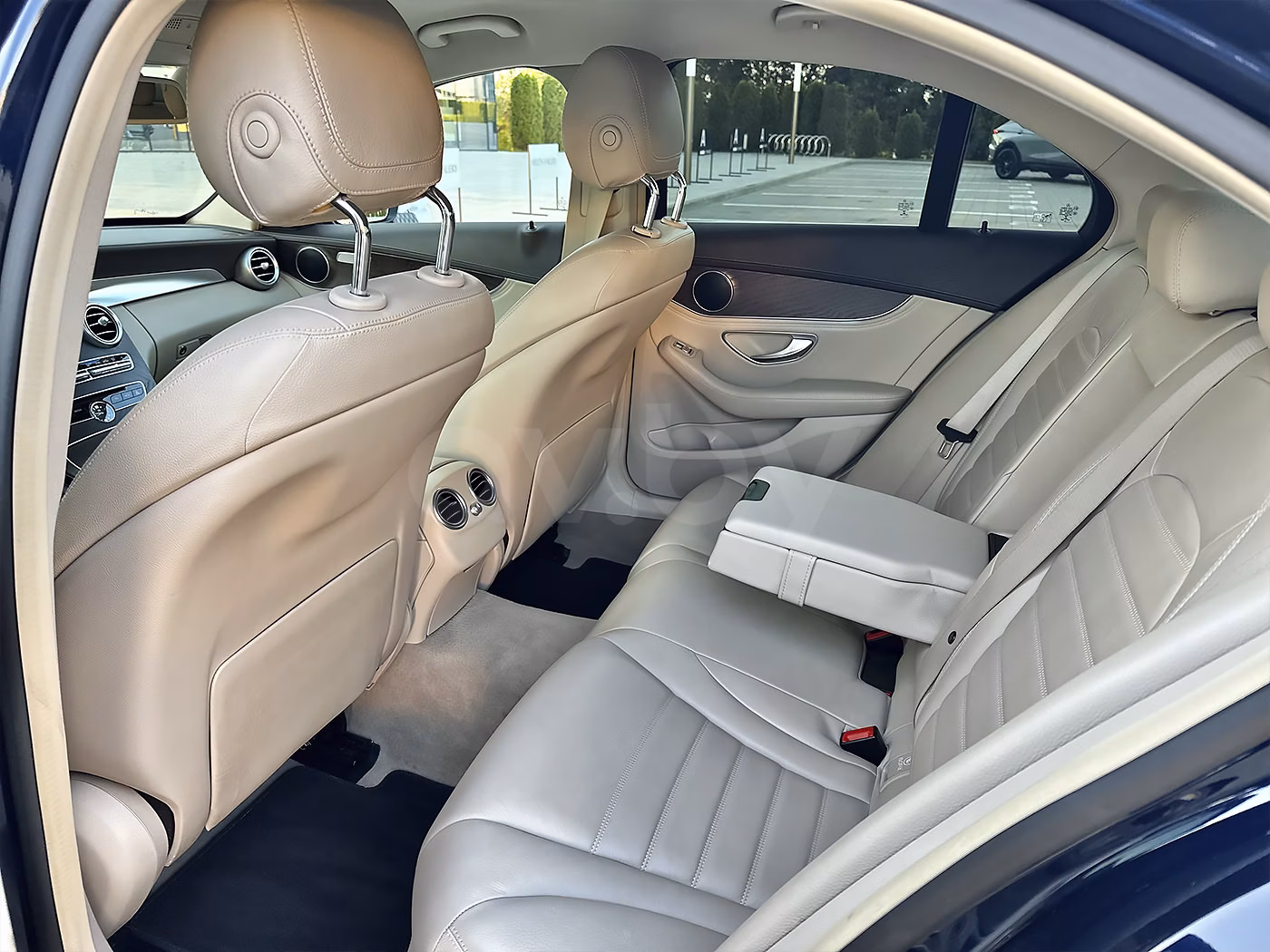 Mercedes-Benz C-Класс фото 14
