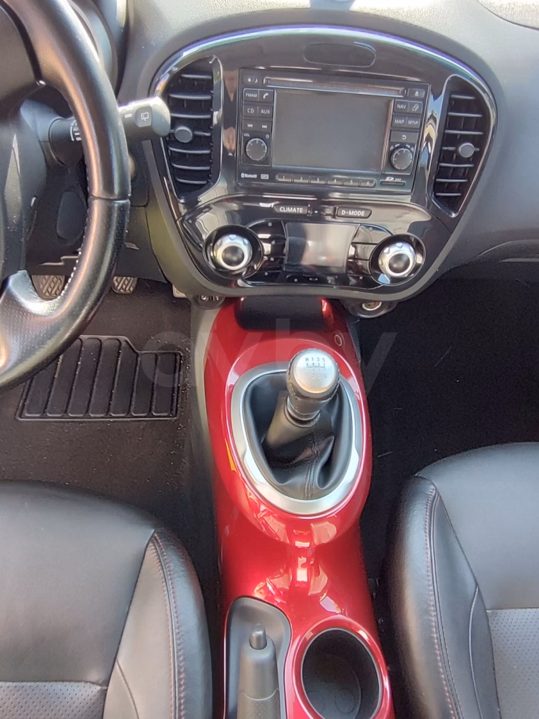 Nissan Juke фото 15
