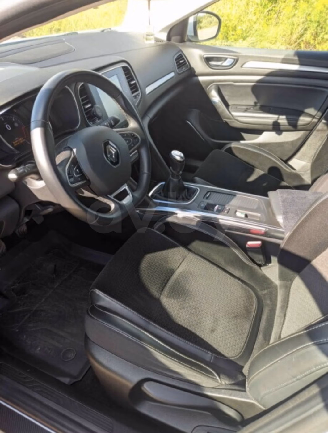 Renault Megane фото 10