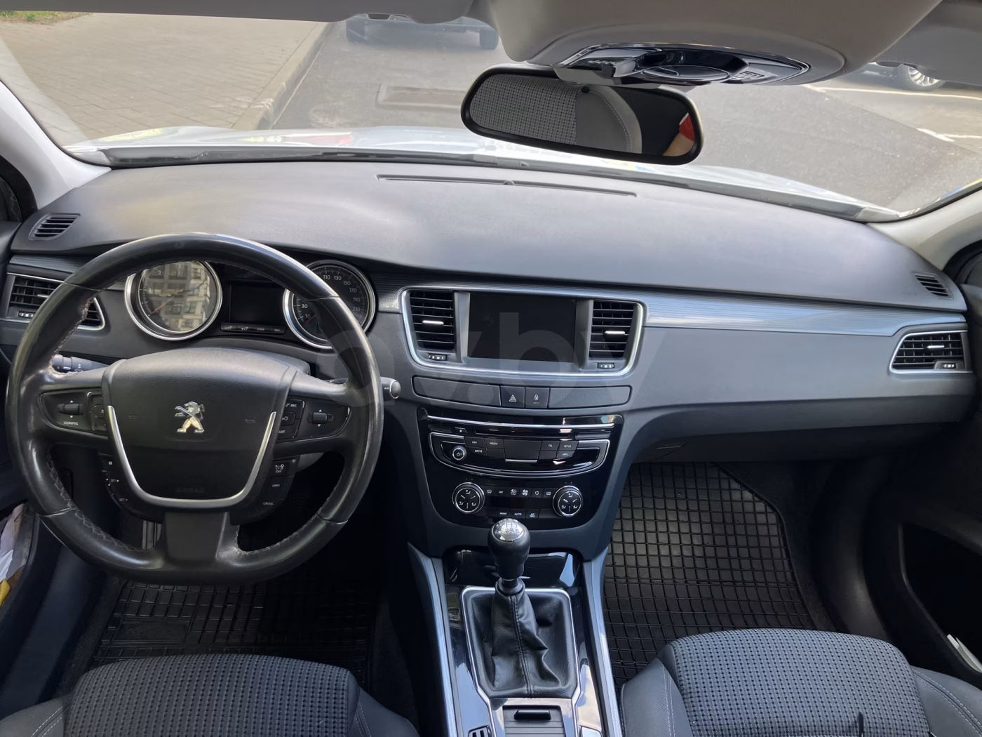 Peugeot 508 фото 8