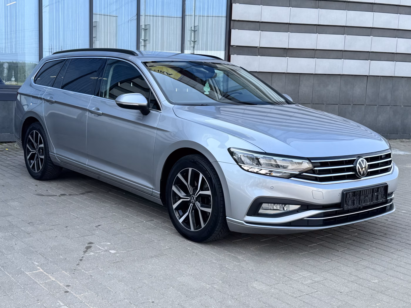 Volkswagen Passat фото 3