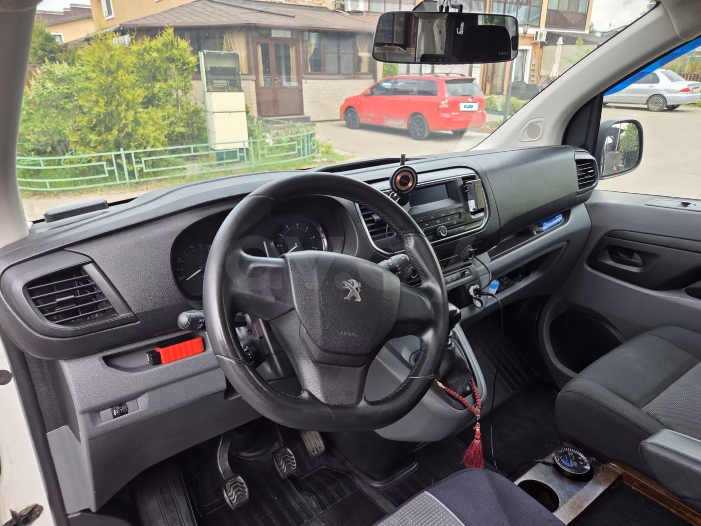 Peugeot Expert фото 12