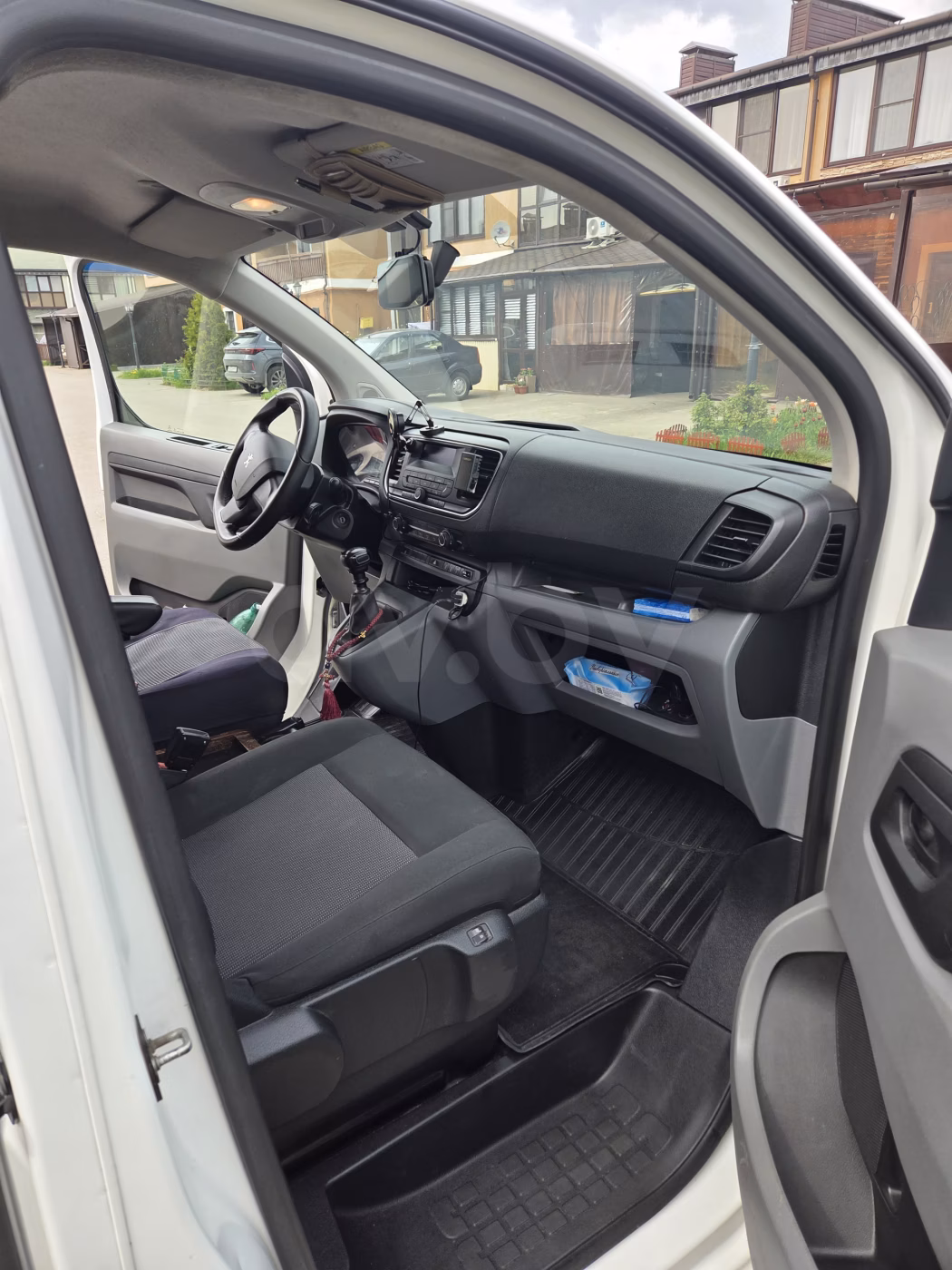 Peugeot Expert фото 5