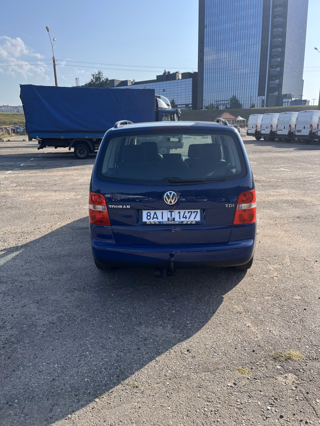 Volkswagen Touran фото 6