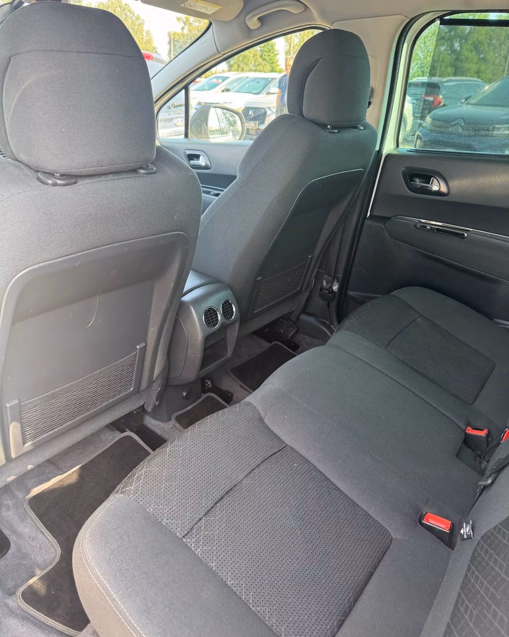 Peugeot 3008 фото 11