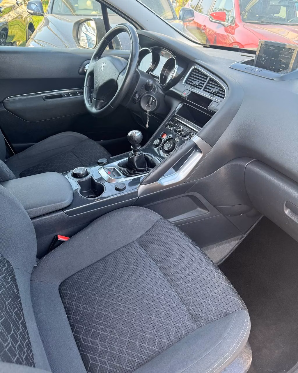 Peugeot 3008 фото 14