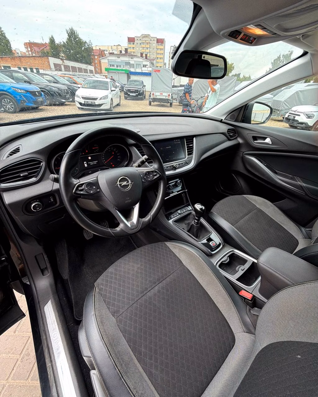 Opel Grandland X фото 10