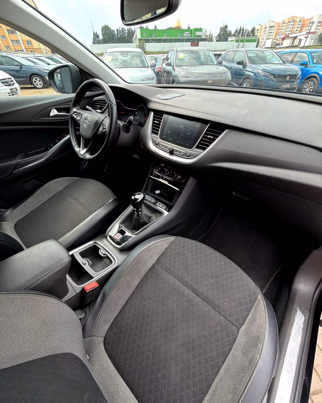 Opel Grandland X фото 11