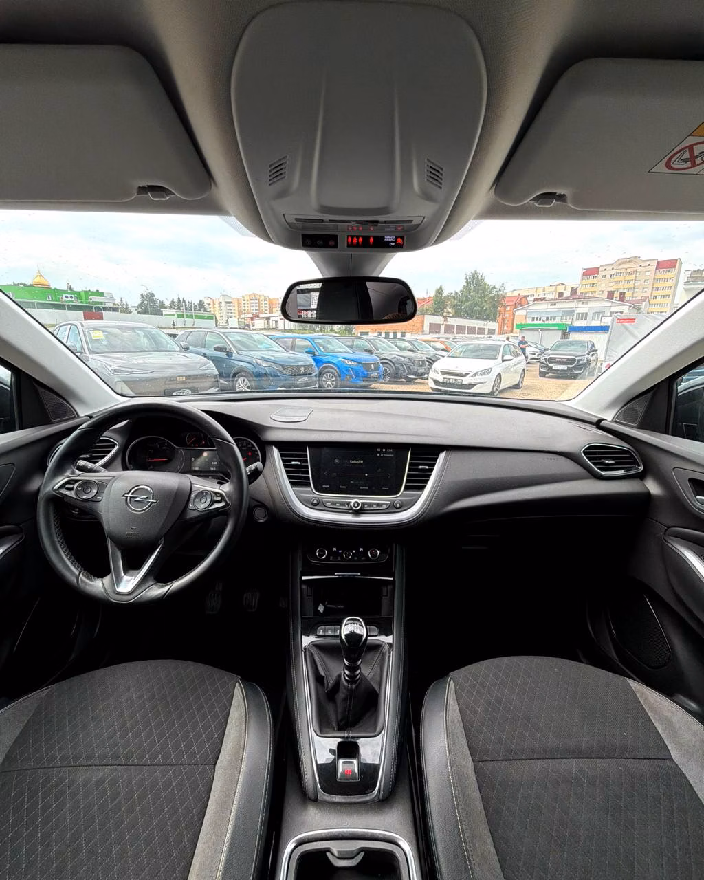 Opel Grandland X фото 12