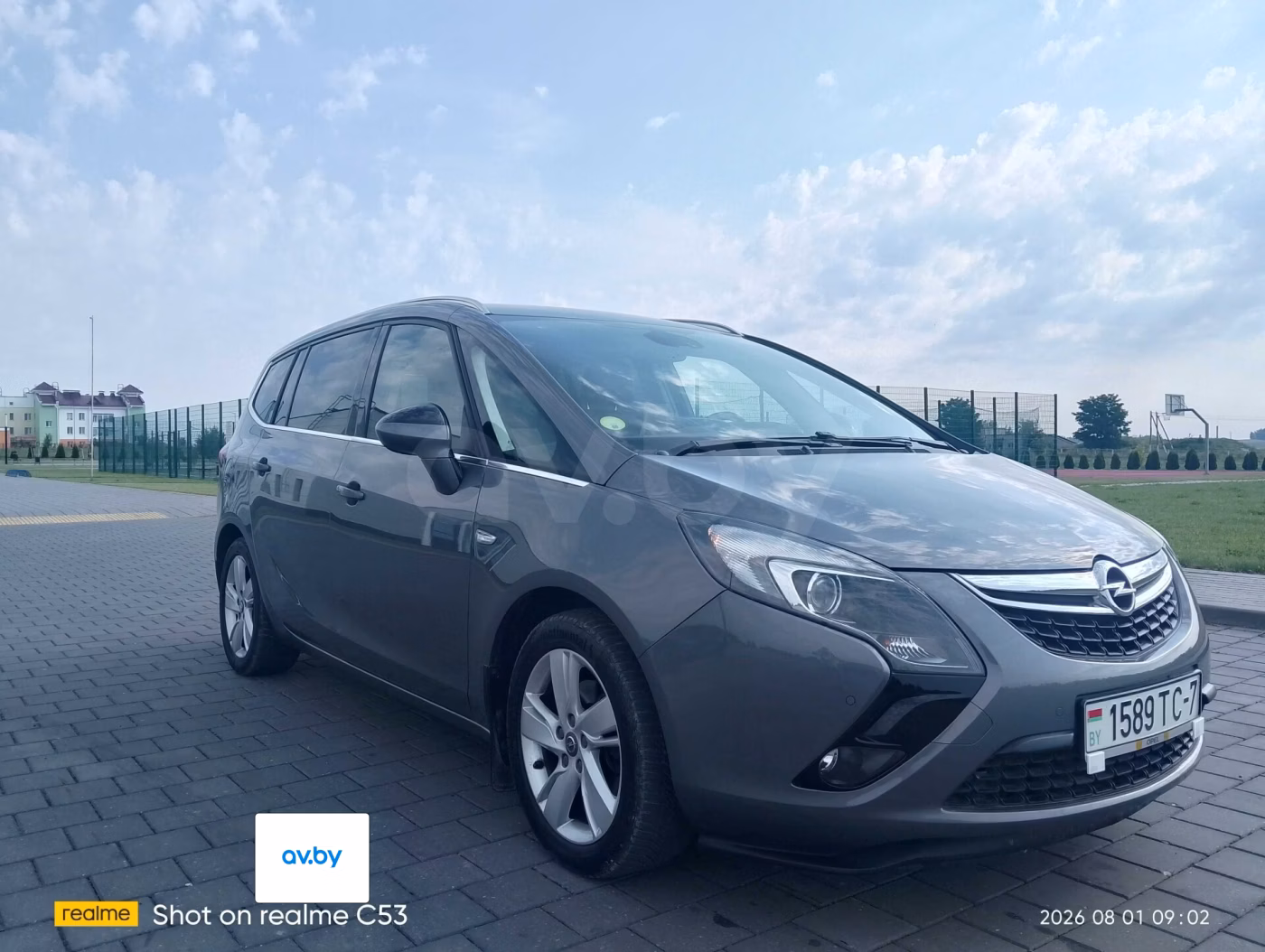 Opel Zafira фото 9