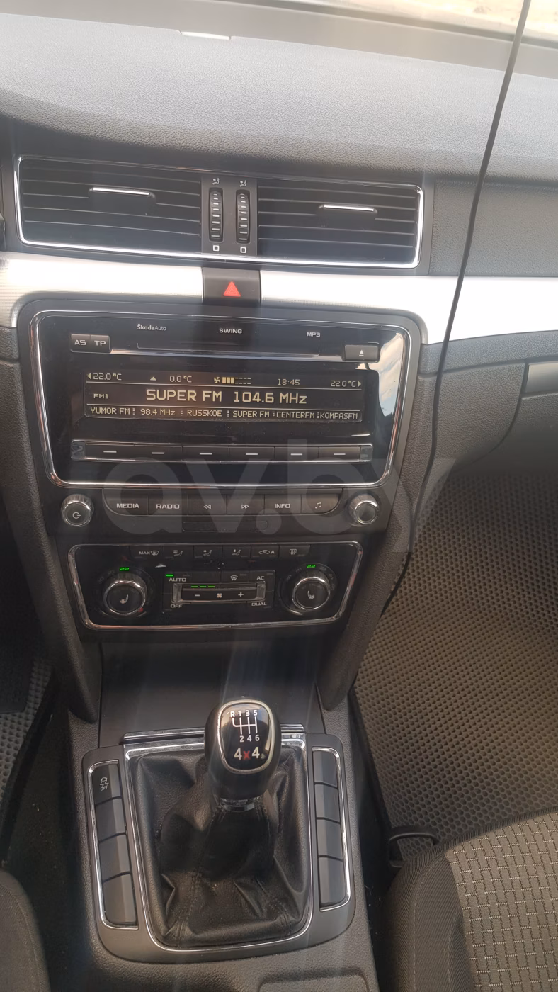 Skoda Superb фото 7