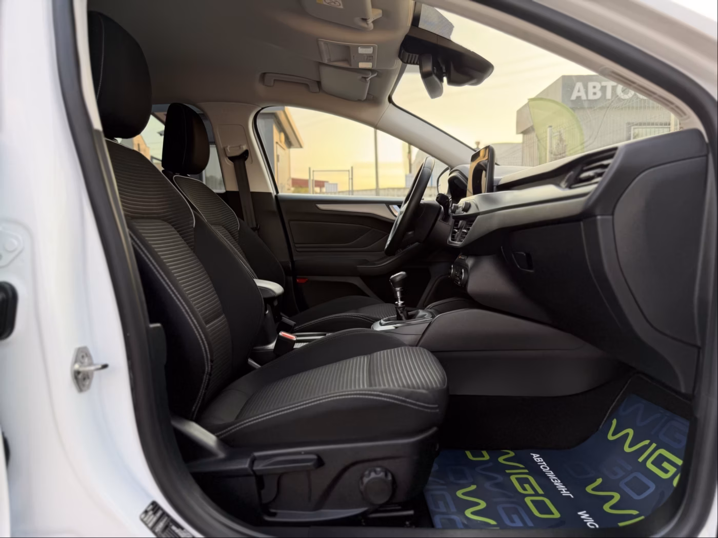Ford Focus фото 28