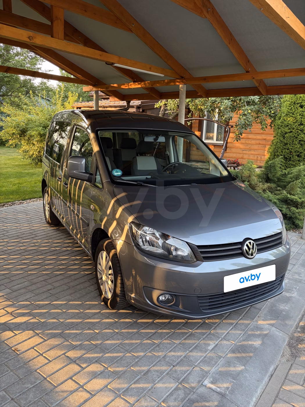 Volkswagen Caddy фото 8