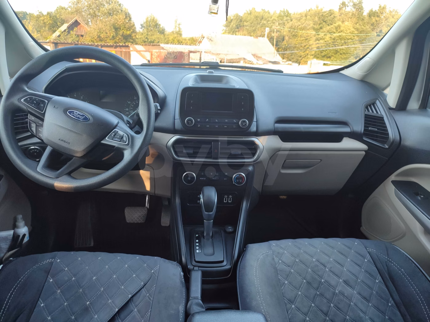 Ford EcoSport фото 9