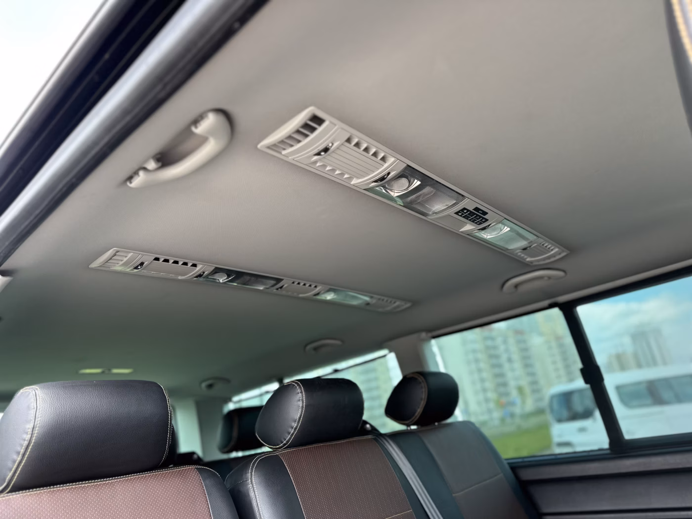 Volkswagen Caravelle фото 19