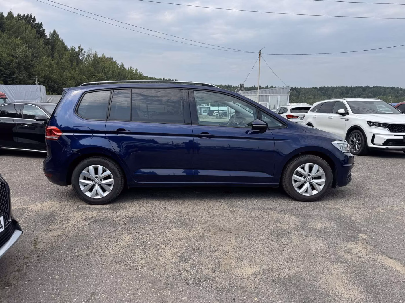 Volkswagen Touran фото 6