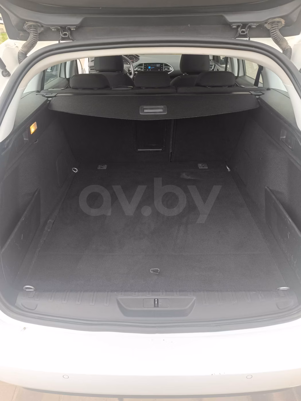 Peugeot 308 фото 12