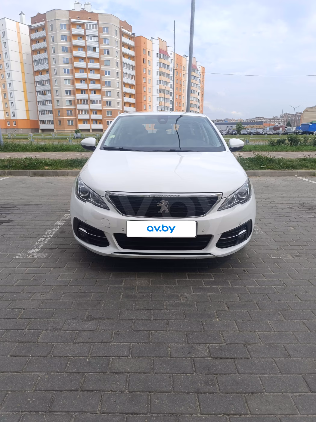 Peugeot 308 фото 2