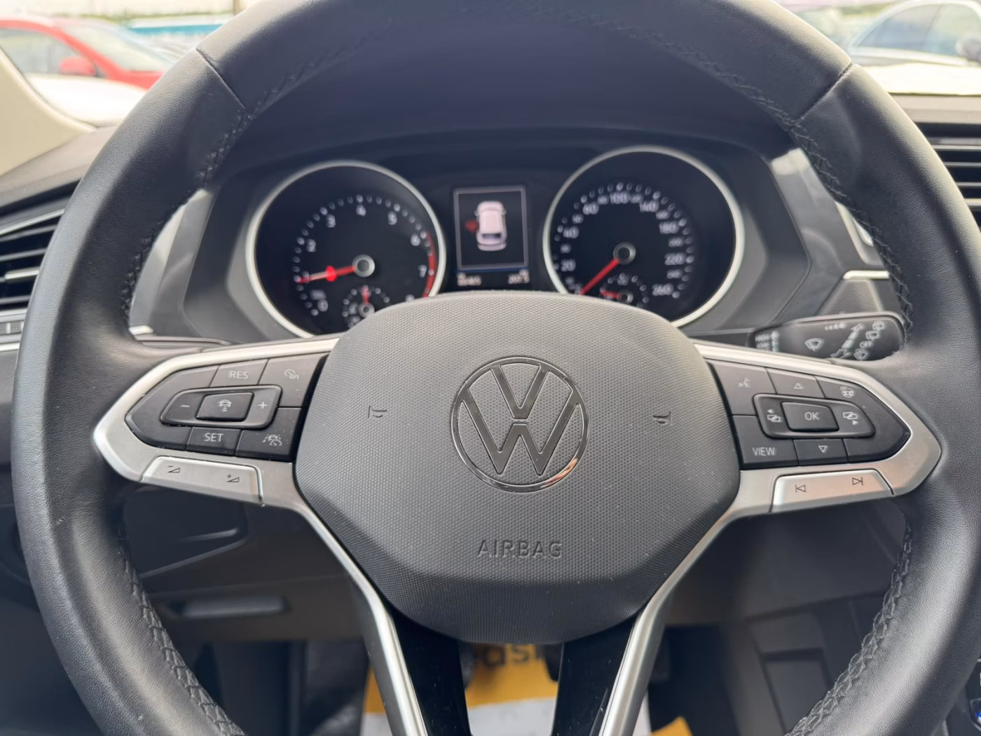 Volkswagen Tiguan фото 14