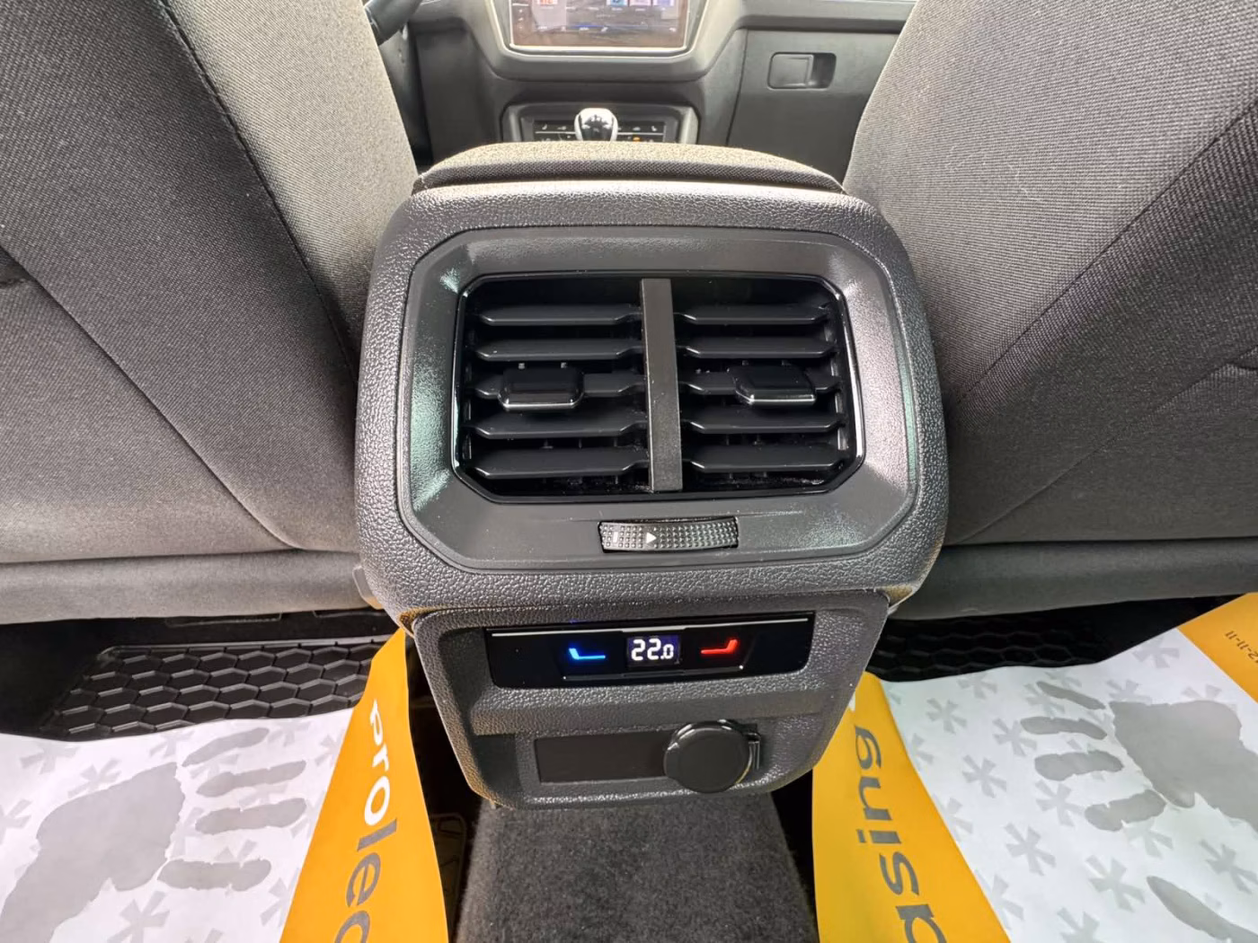 Volkswagen Tiguan фото 12