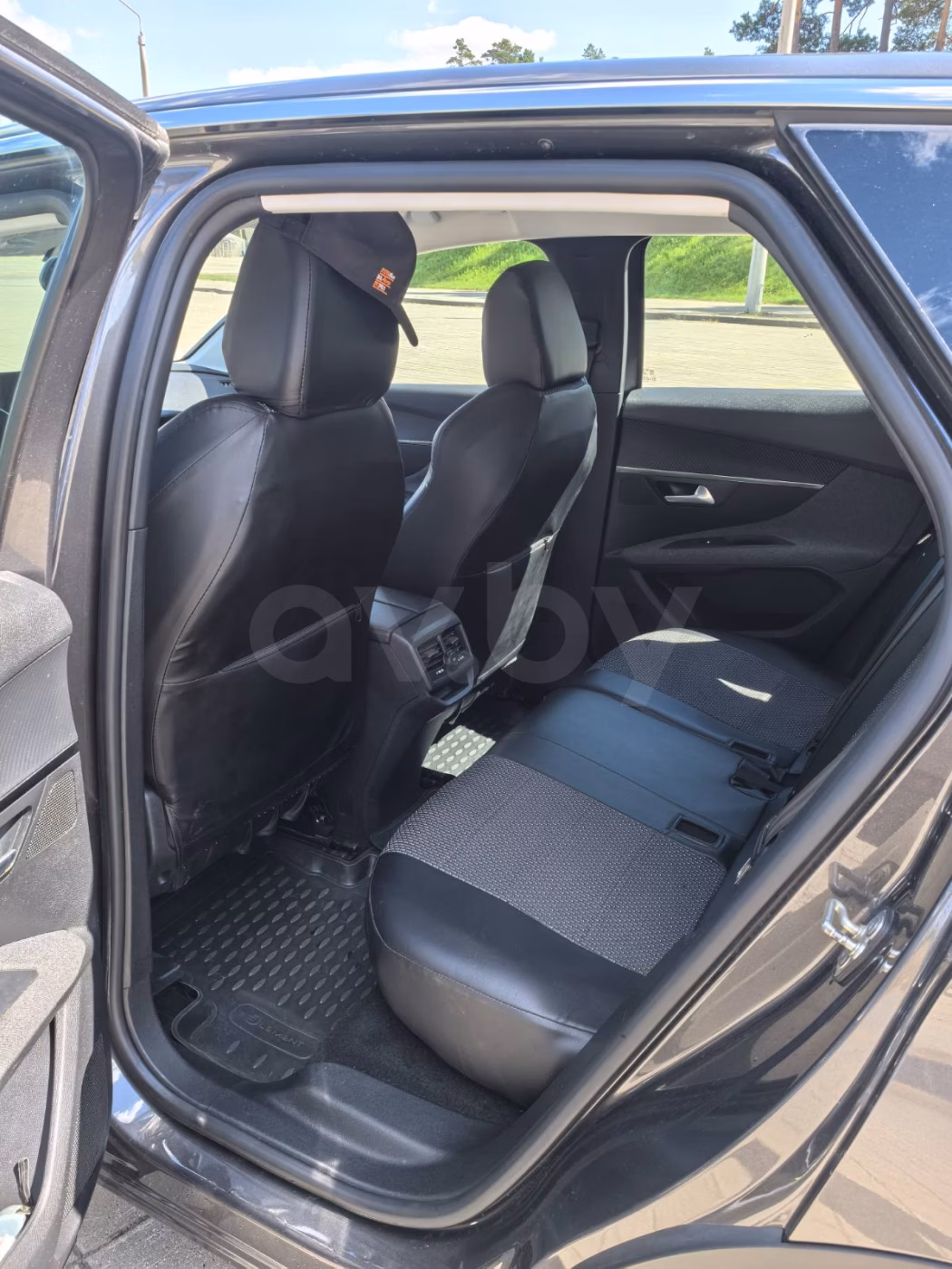 Peugeot 3008 фото 10