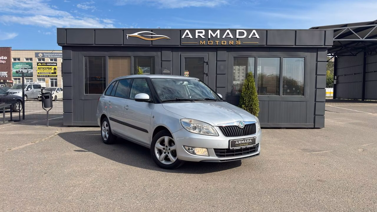 Skoda Fabia фото 7