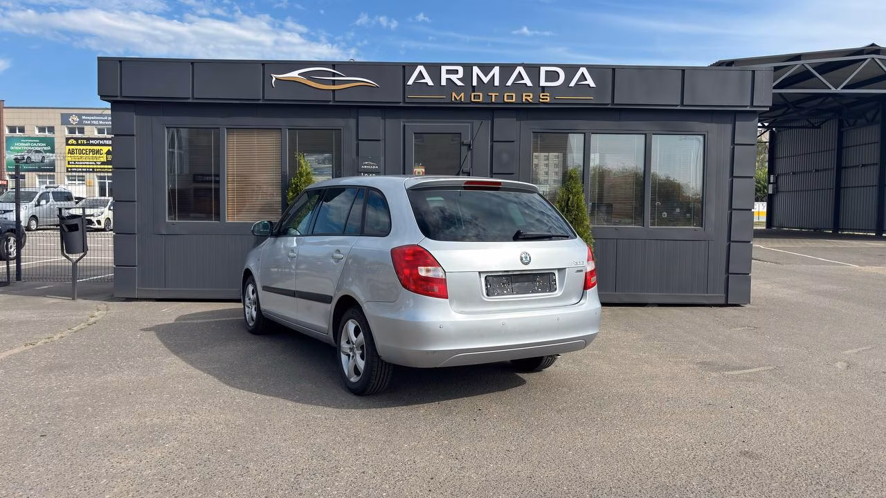 Skoda Fabia фото 4