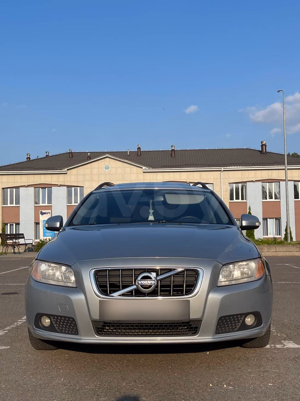 Volvo V70