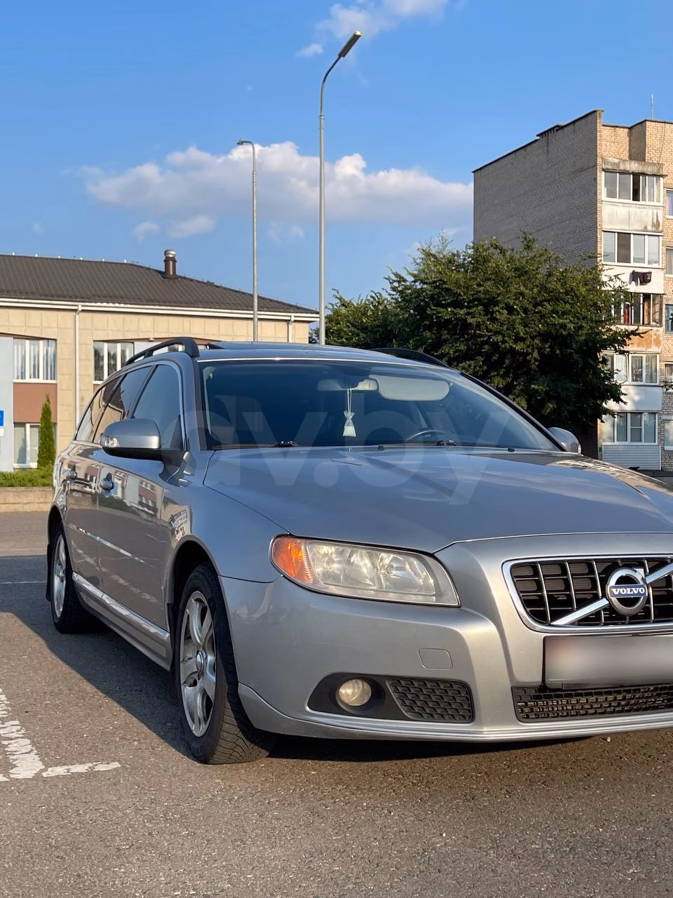 Volvo V70 фото 2