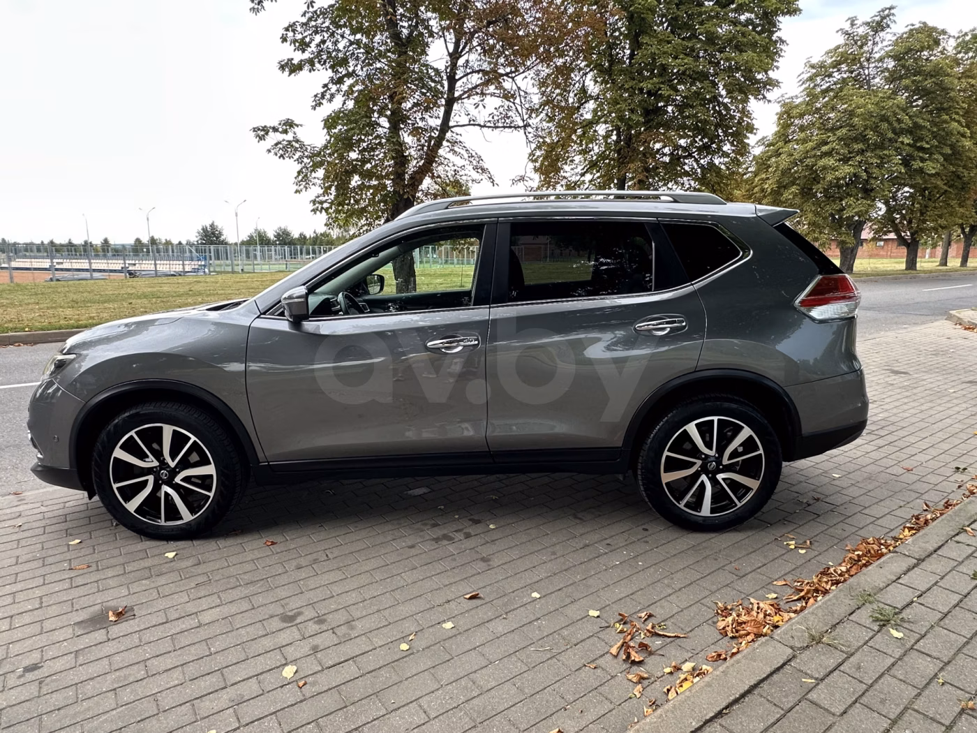 Nissan X-Trail фото 2