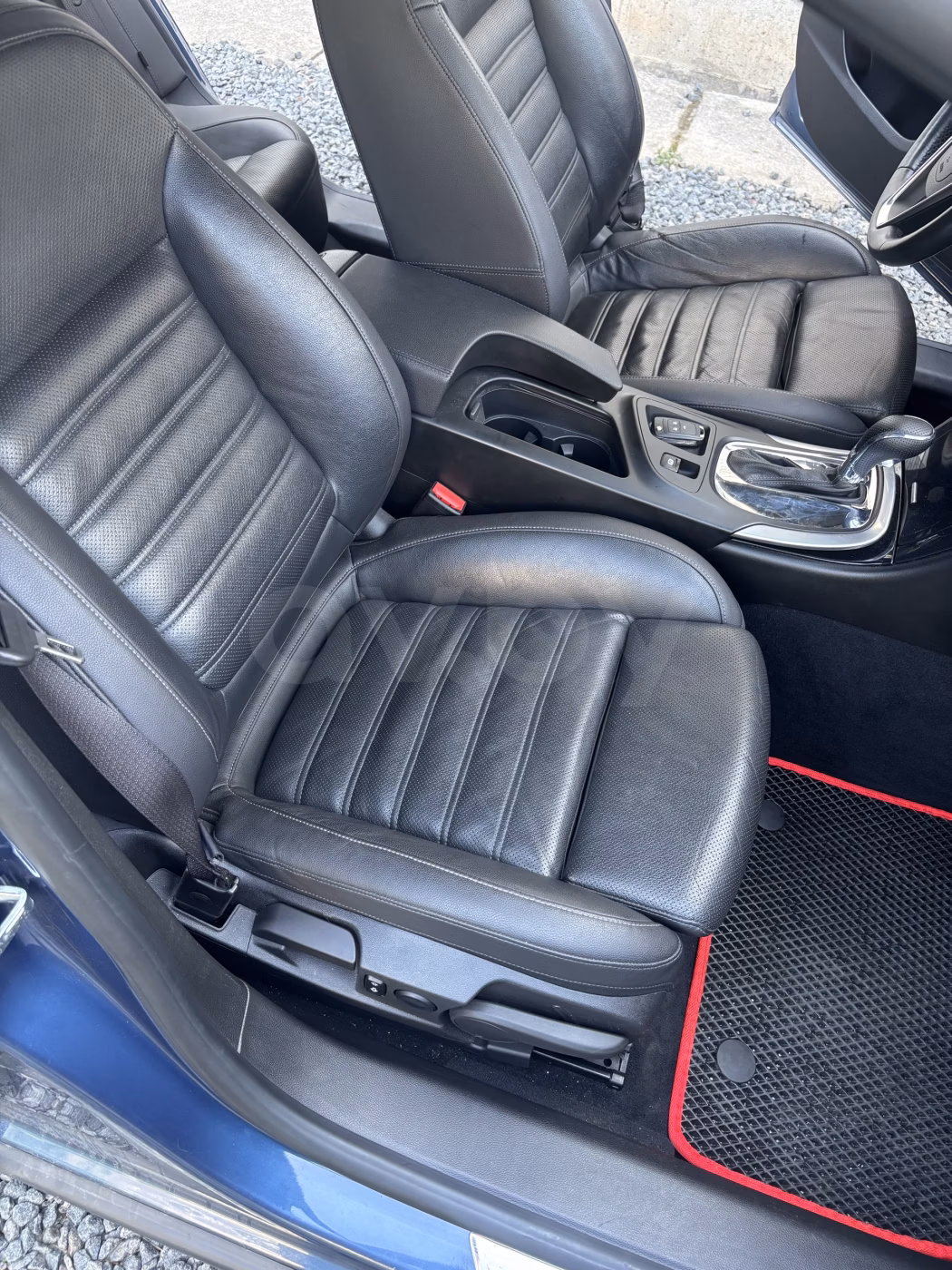 Opel Insignia фото 15