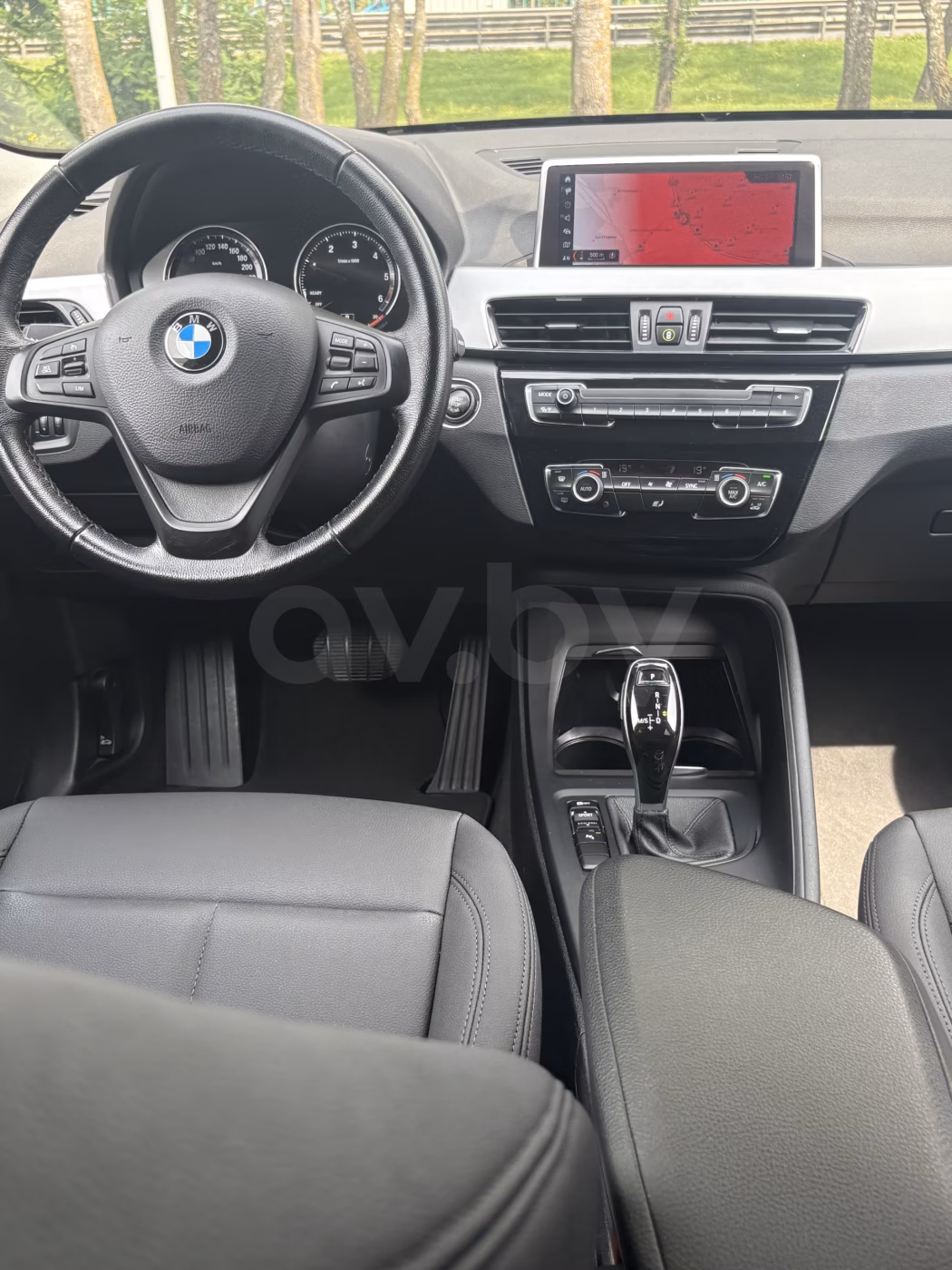 BMW X1 фото 18