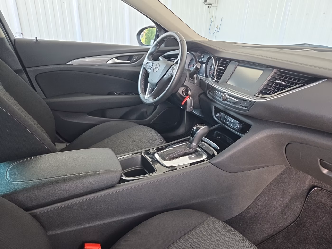 Opel Insignia фото 13