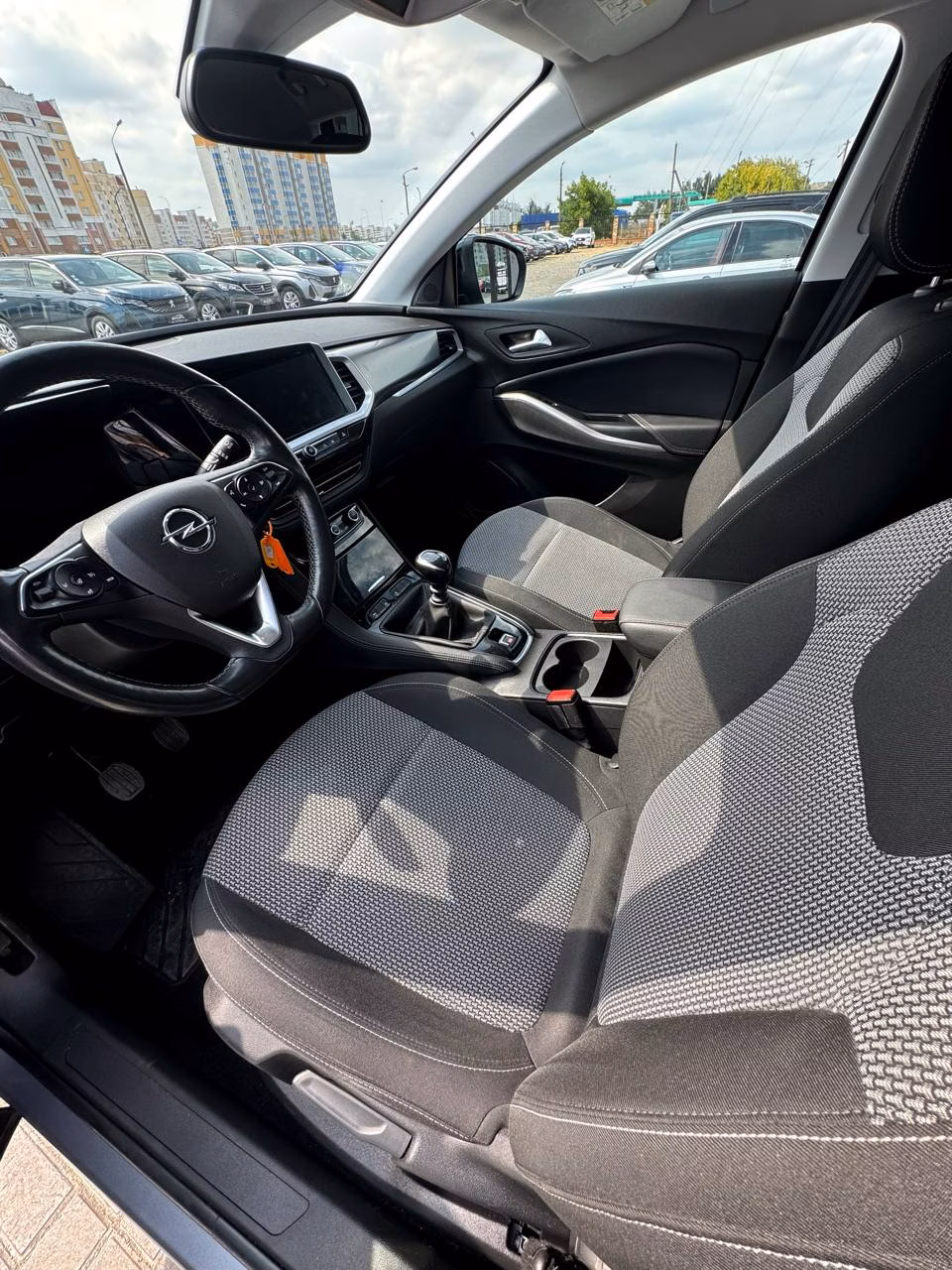 Opel Grandland X фото 10