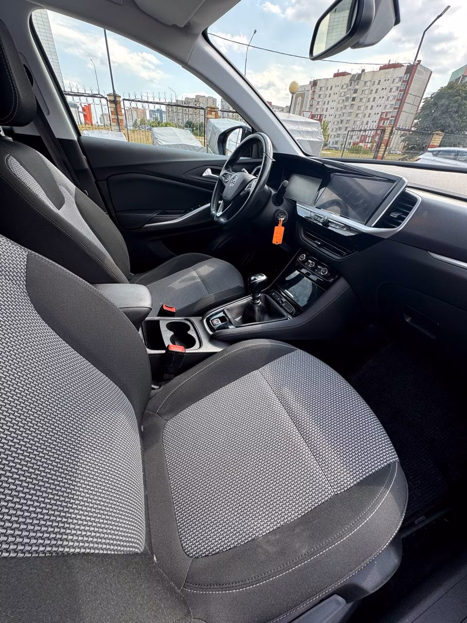 Opel Grandland X фото 13