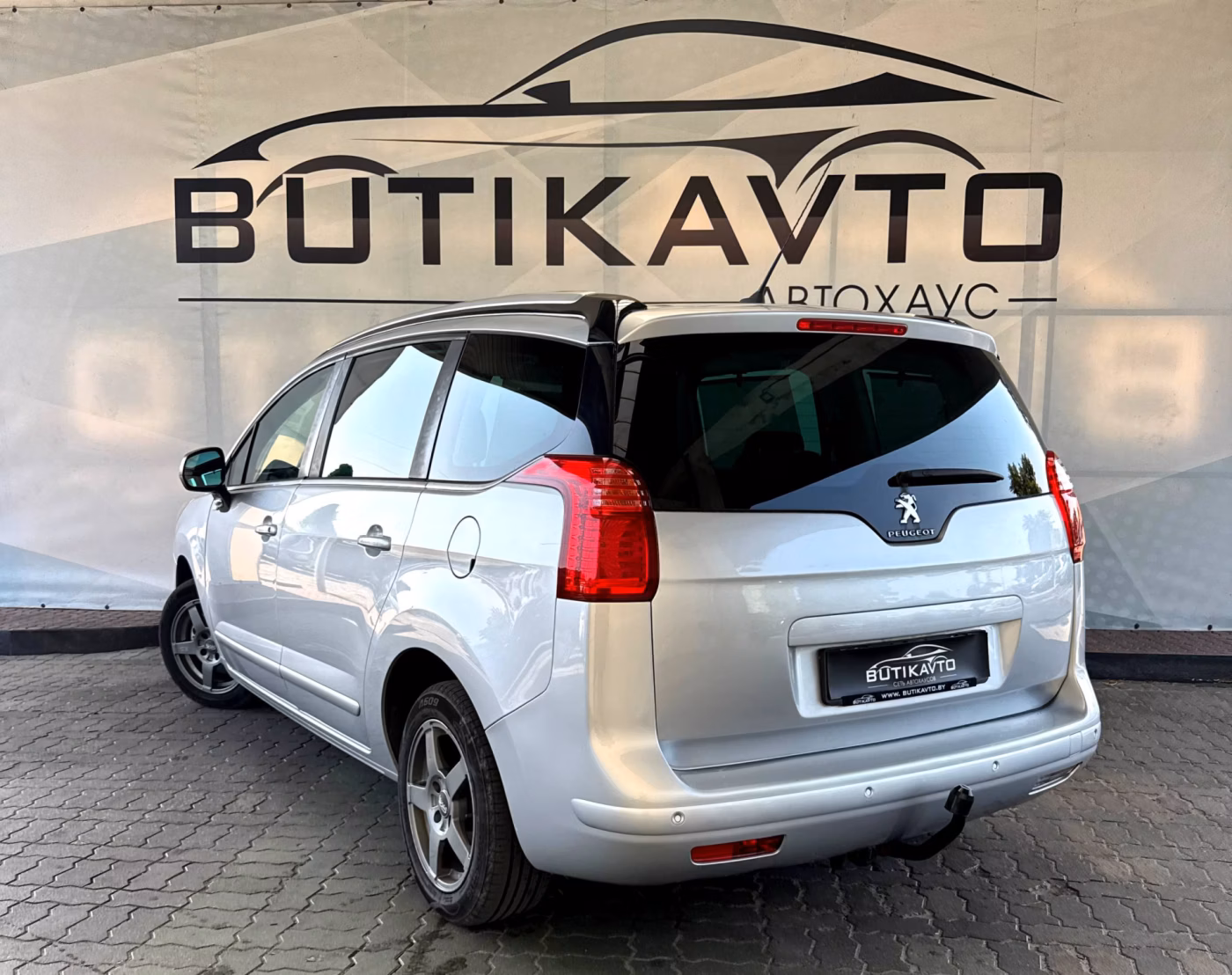 Peugeot 5008 фото 5