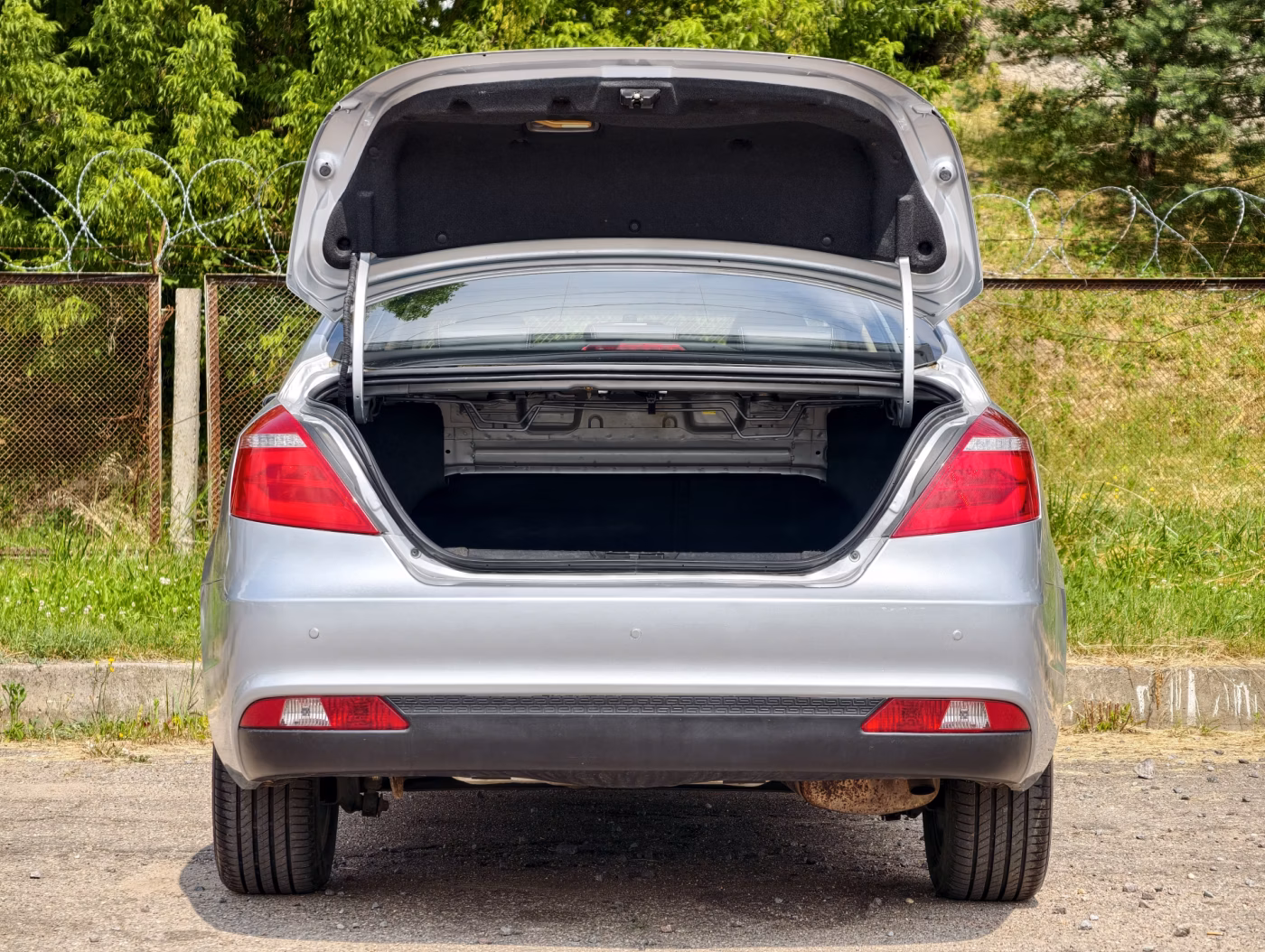 Geely Emgrand фото 8