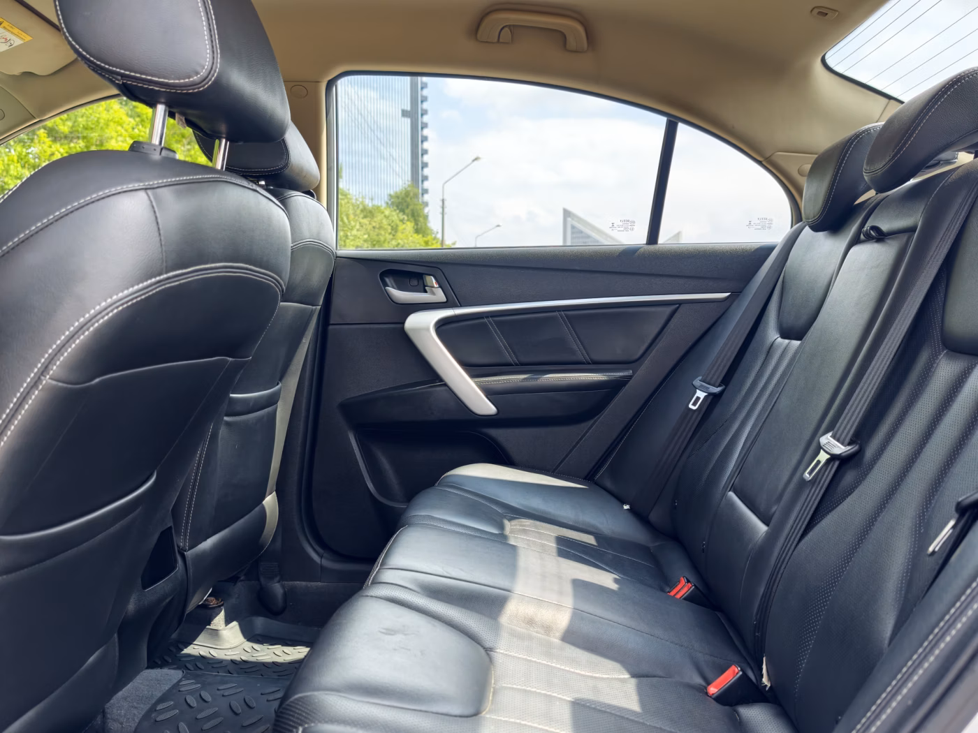 Geely Emgrand фото 11