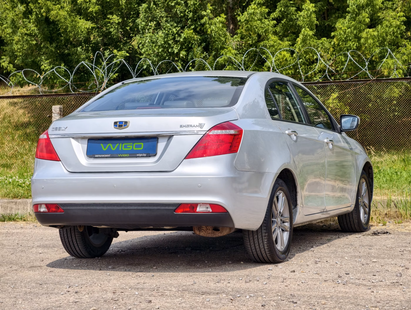 Geely Emgrand фото 7