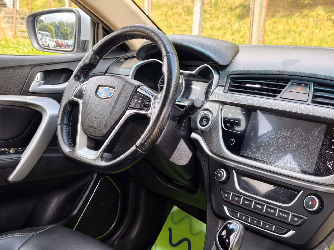 Geely Emgrand фото 14