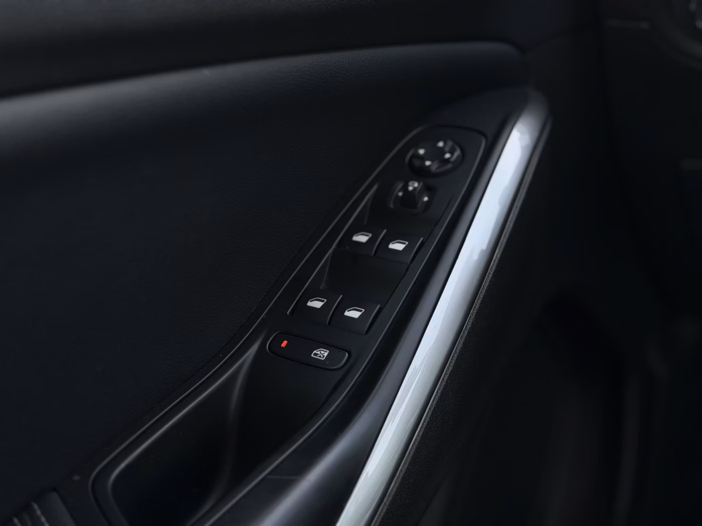 Opel Grandland X фото 21