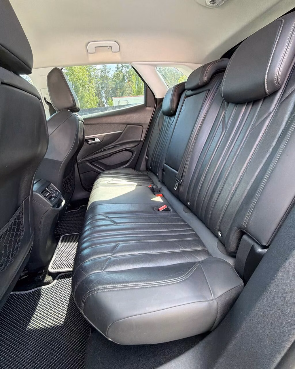 Peugeot 3008 фото 9