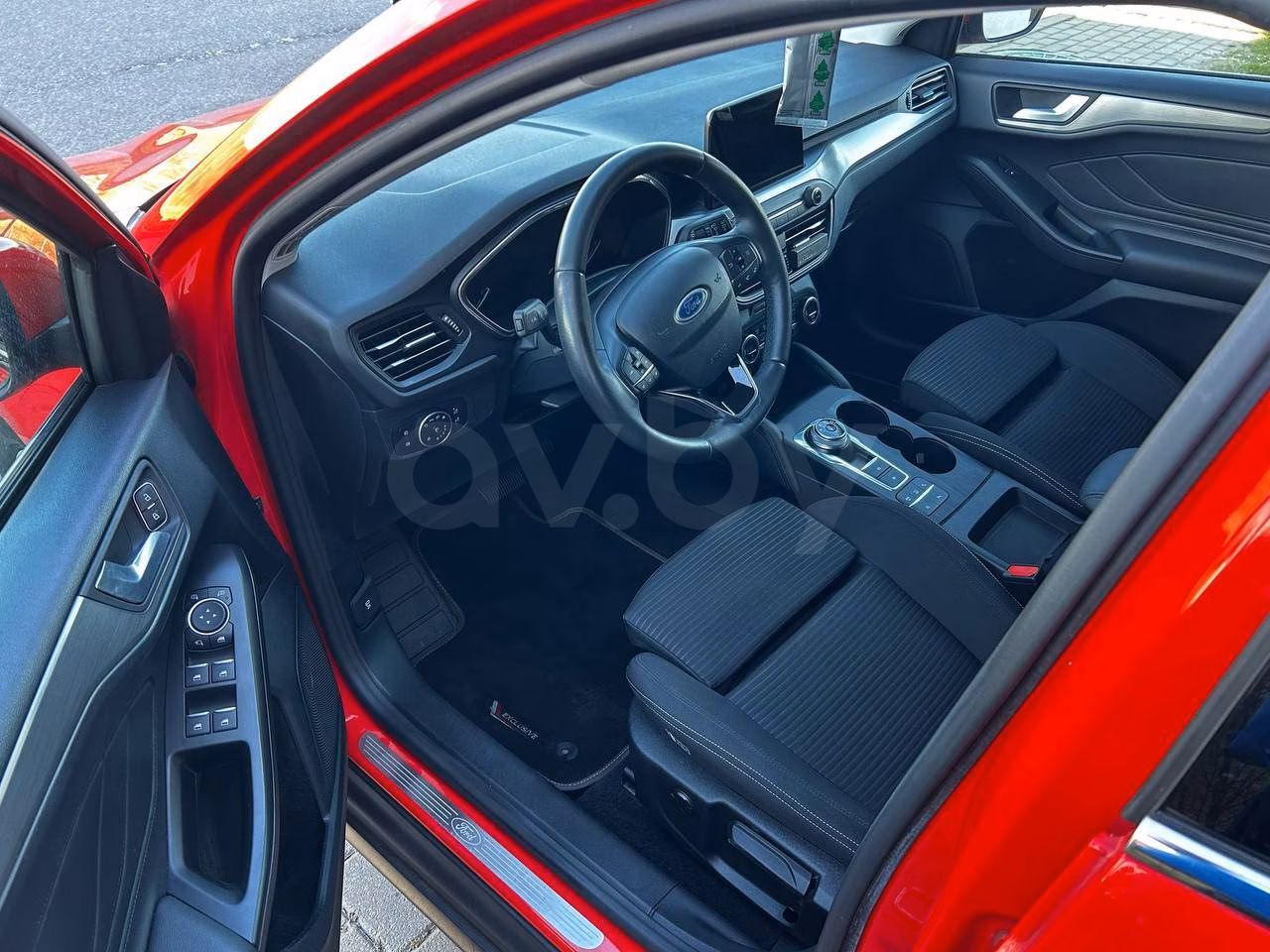 Ford Focus фото 10