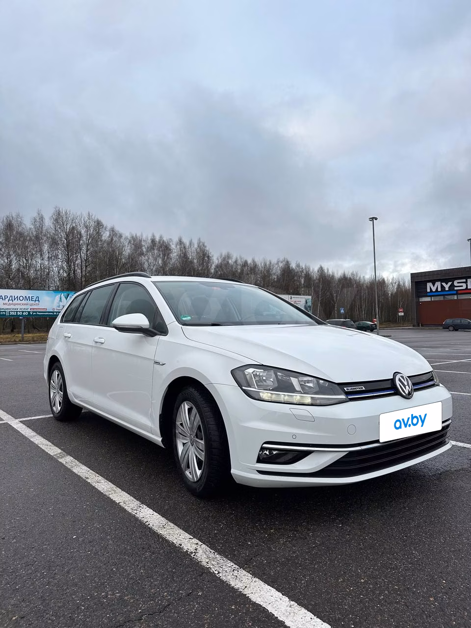 Volkswagen Golf