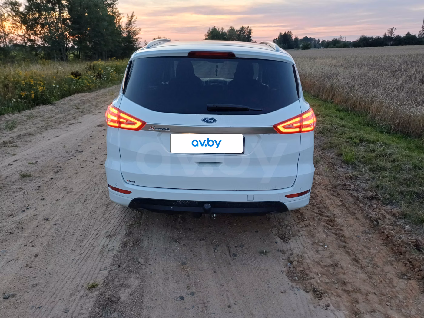 Ford S-MAX фото 5