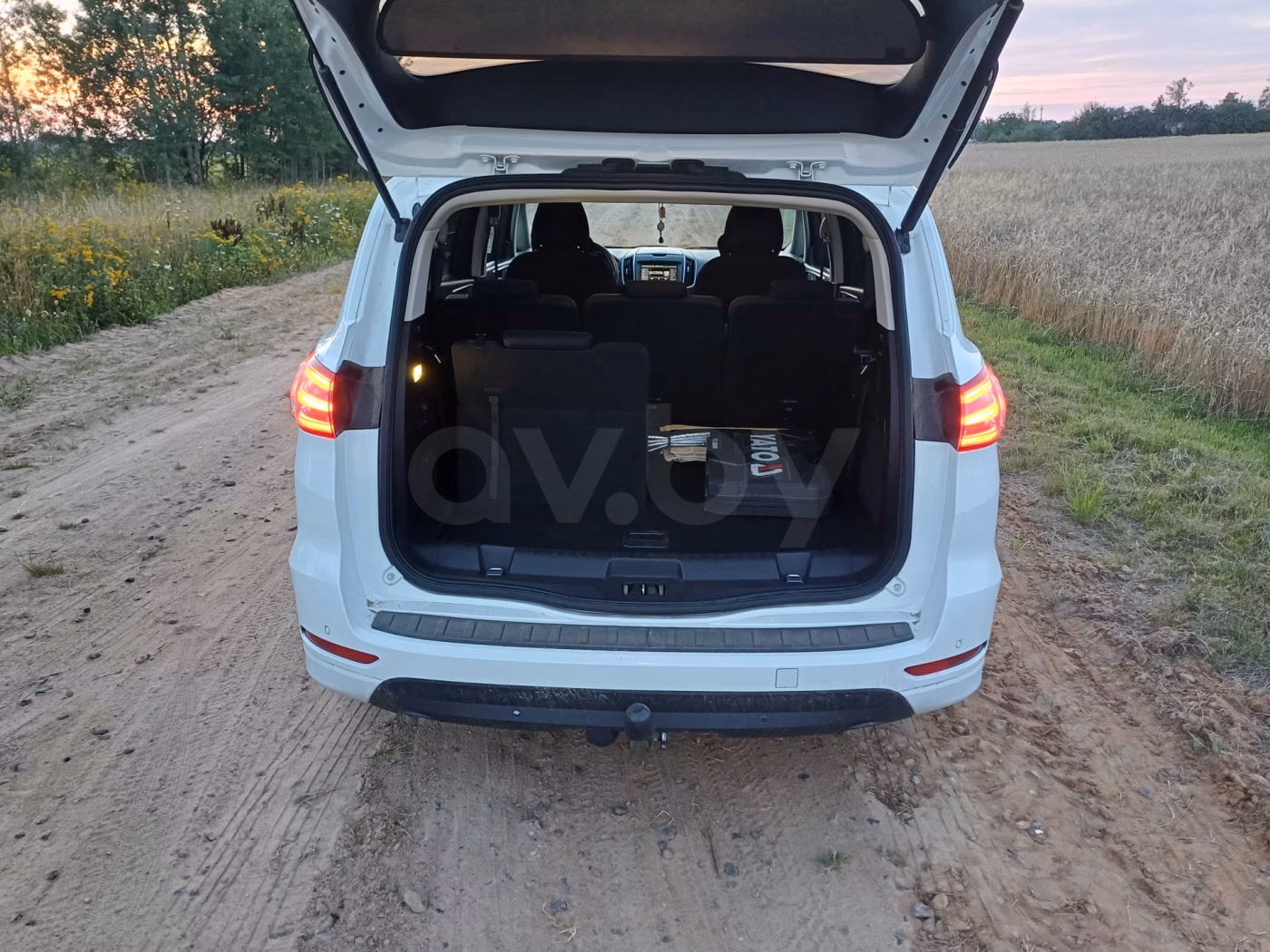 Ford S-MAX фото 6
